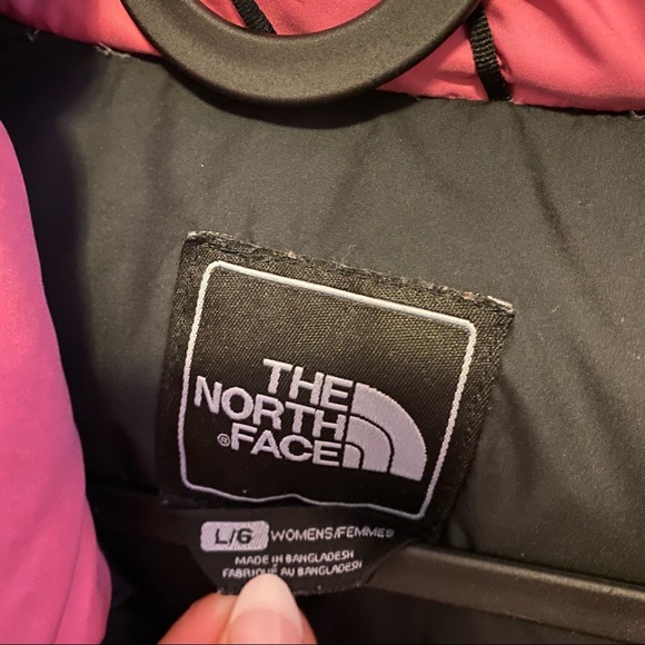 The North Face Womens Nuptse Pink and Black 700 Puffer - Picture 8 of 16